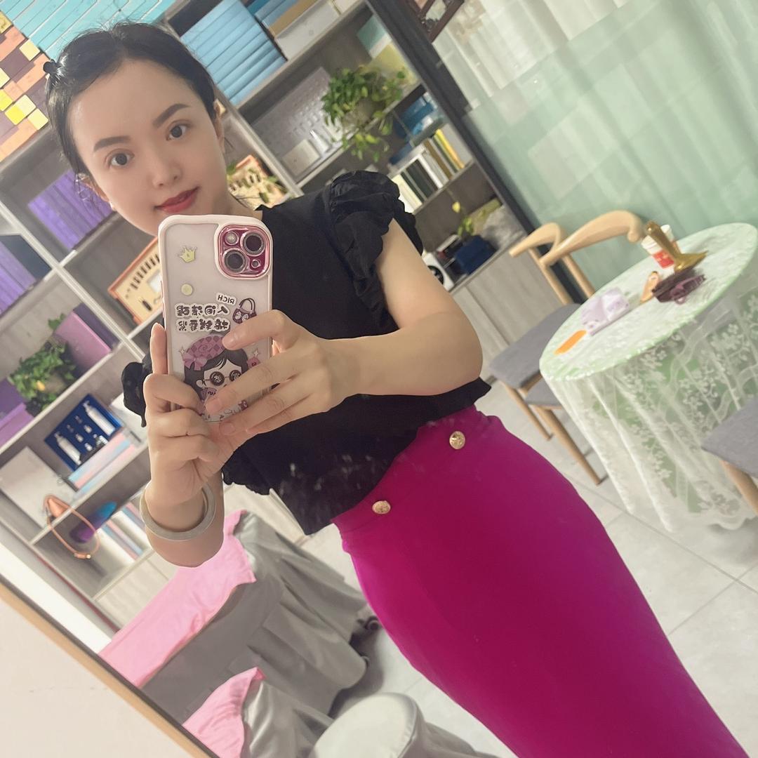 婷曼逸罗江鲜女美妆