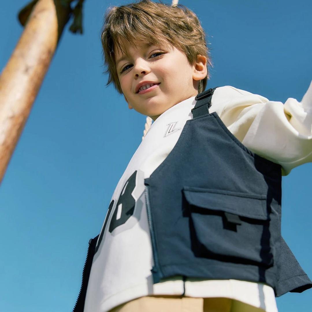 雅雀童装优选新媒体运营栎木