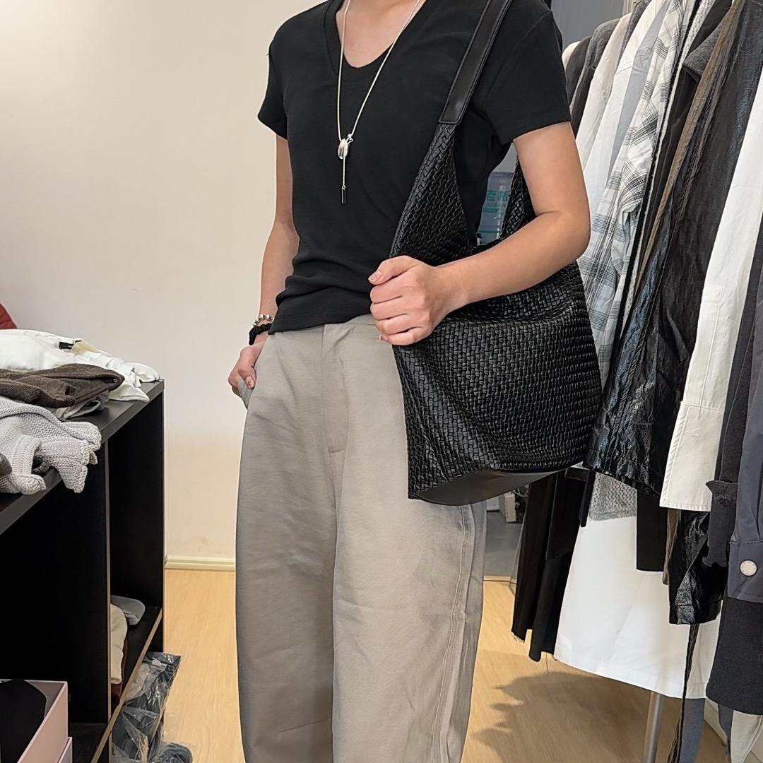 渔沟米柚实体女装店
