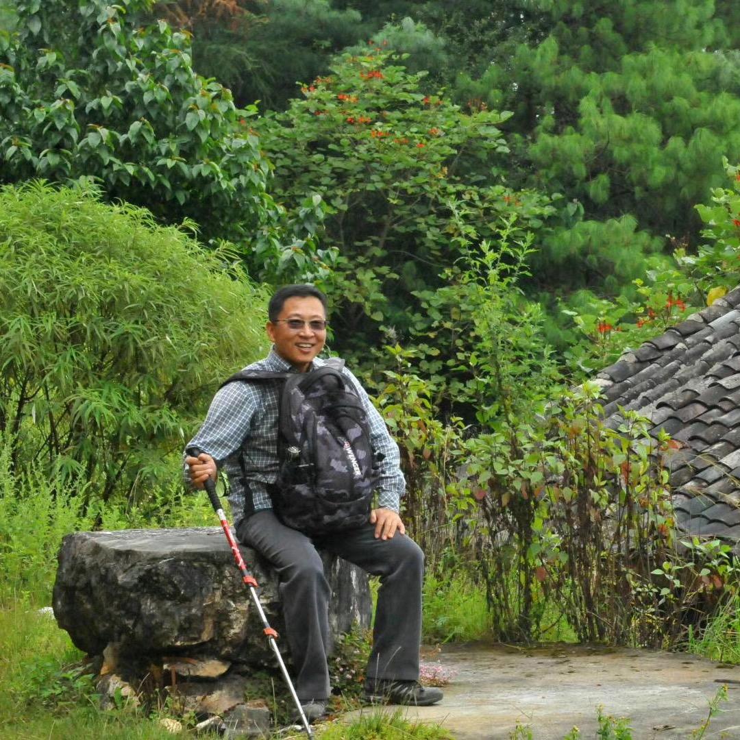 腾冲达力逸境民宿主理人