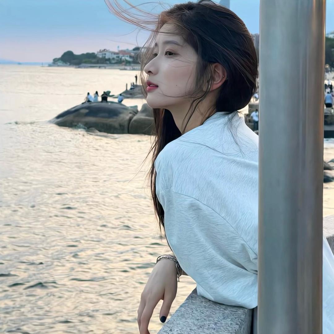 小美.