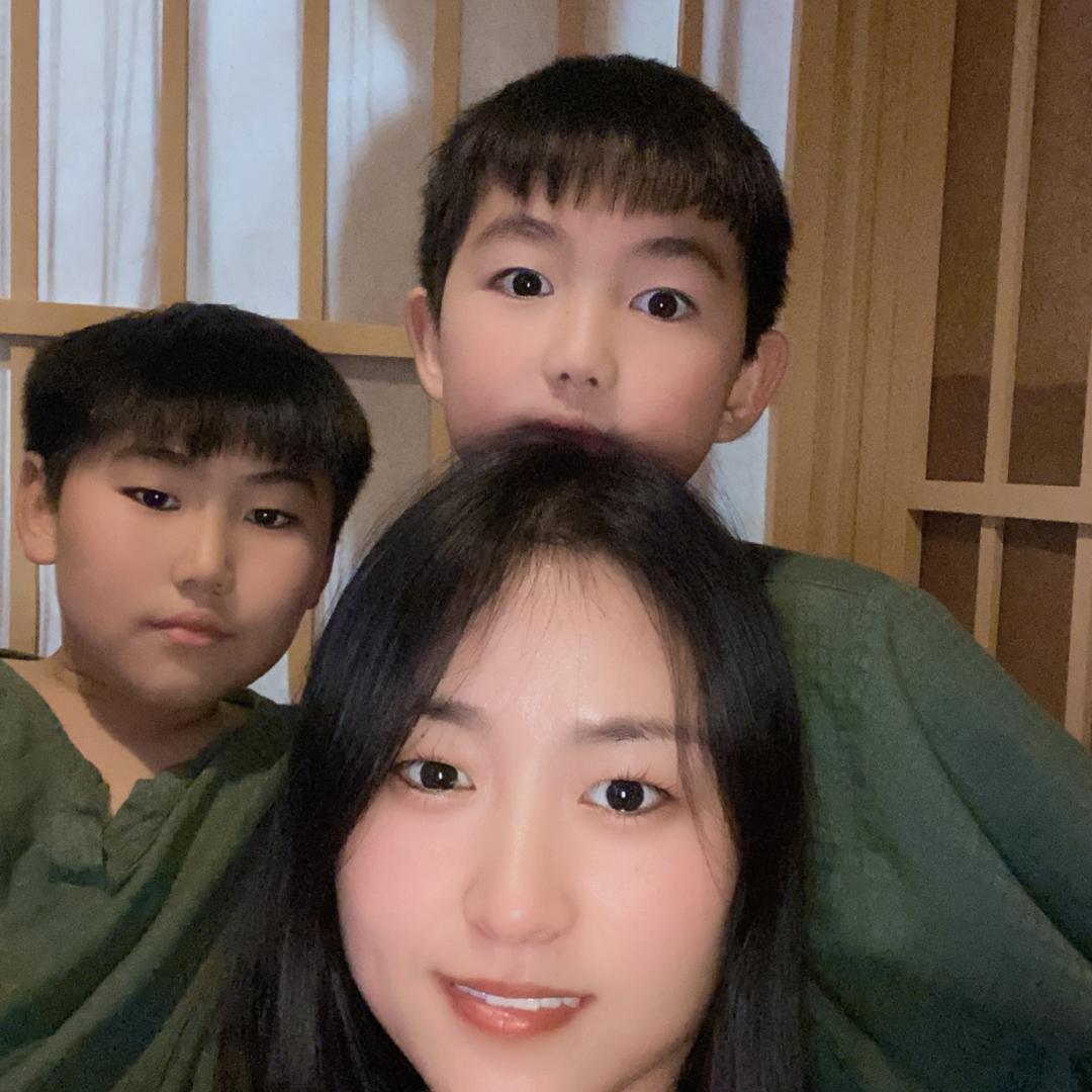 幸福快乐一家人