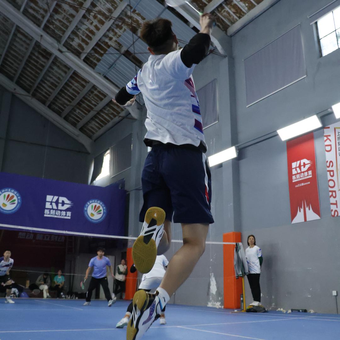 炒年糕🏸羽毛球