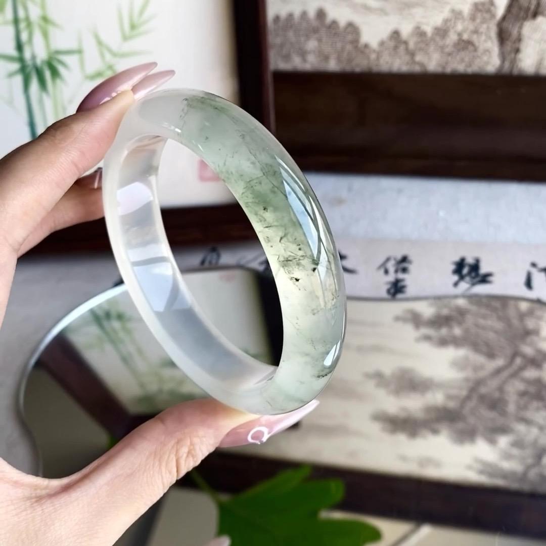 冰心翠玉手镯