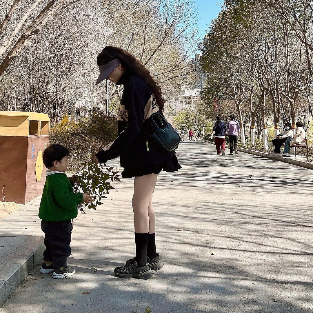 @八玥