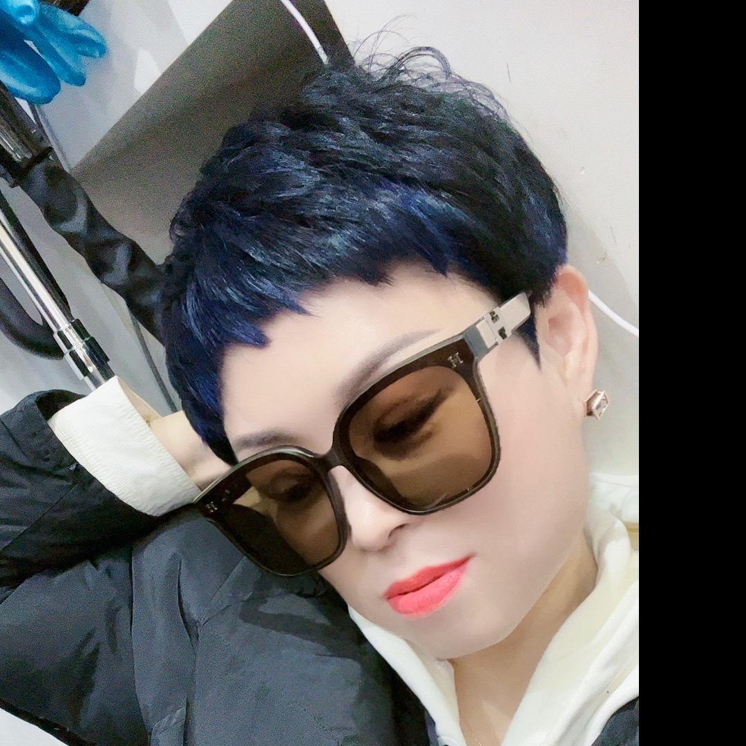 月月红中年女装