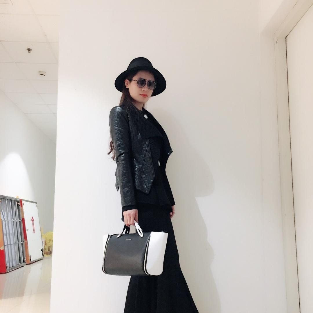 杨梅🌹🌹🍃🍃