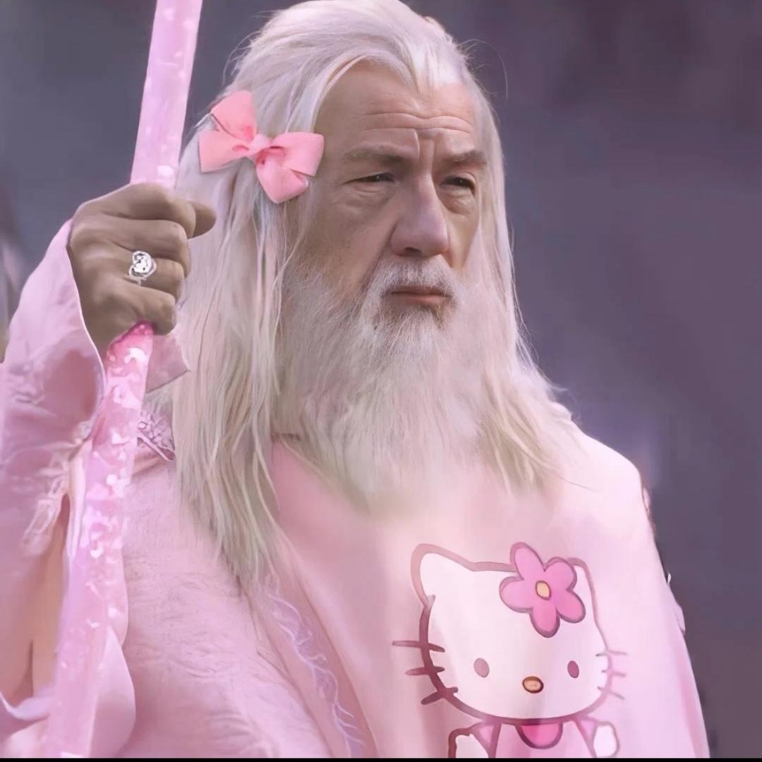 半夜厕所调戏小奶驱