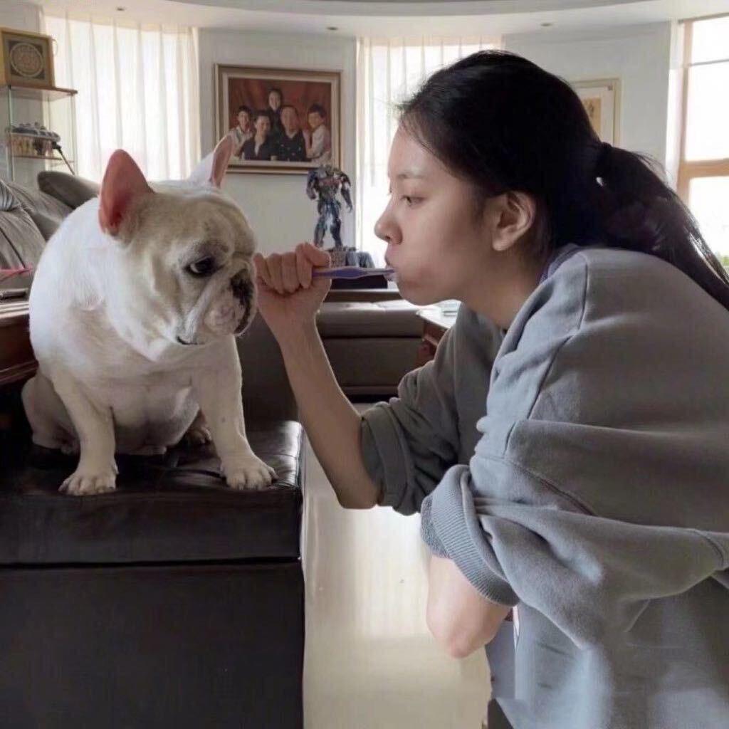 晓晓hh（15号🎂）