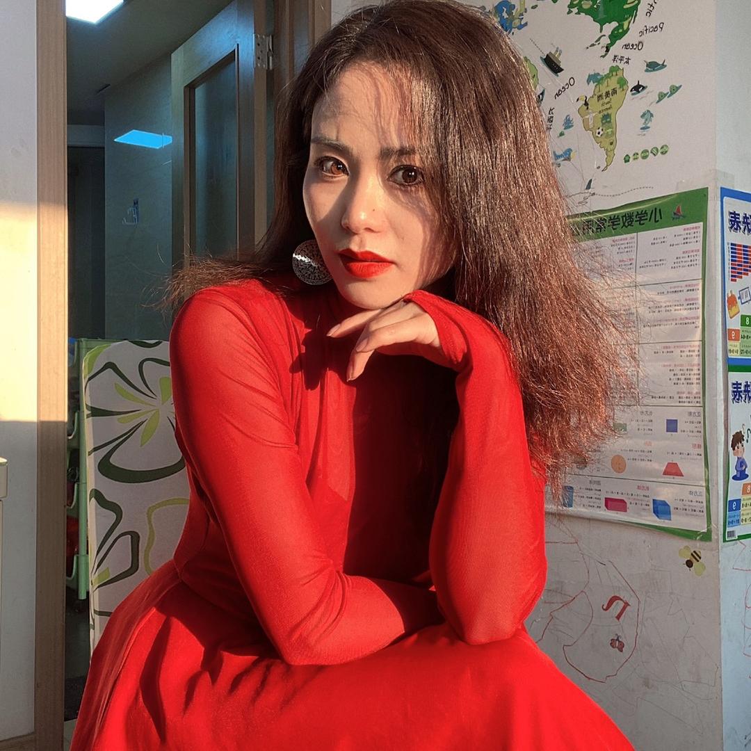 小敏爱跳舞
