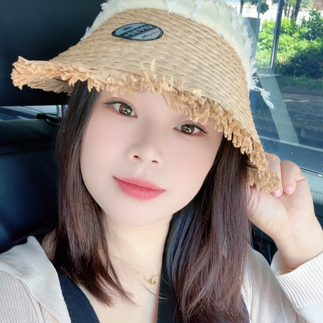 黄婷！