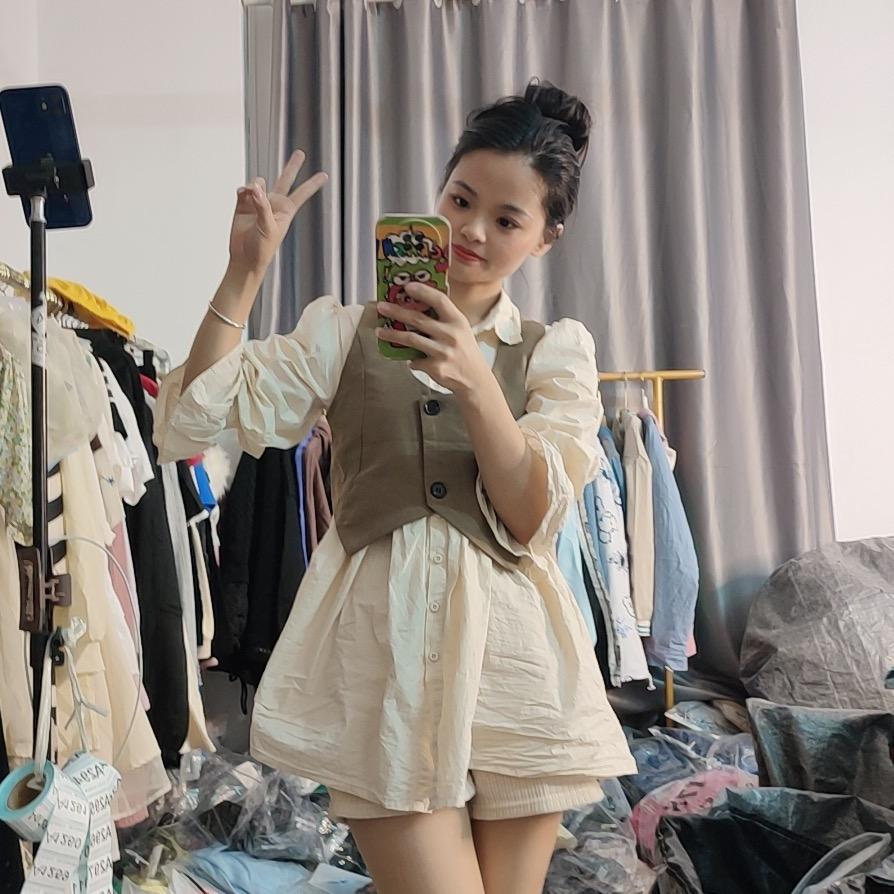 姚钱树（收服装库存）