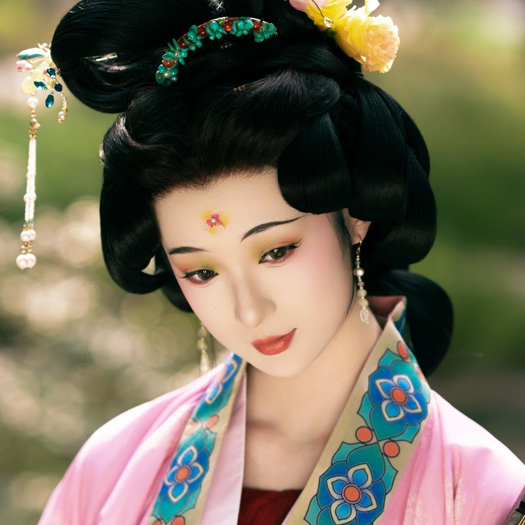 桃菀