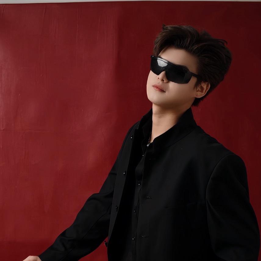 KARE—发型设计总监坤坤