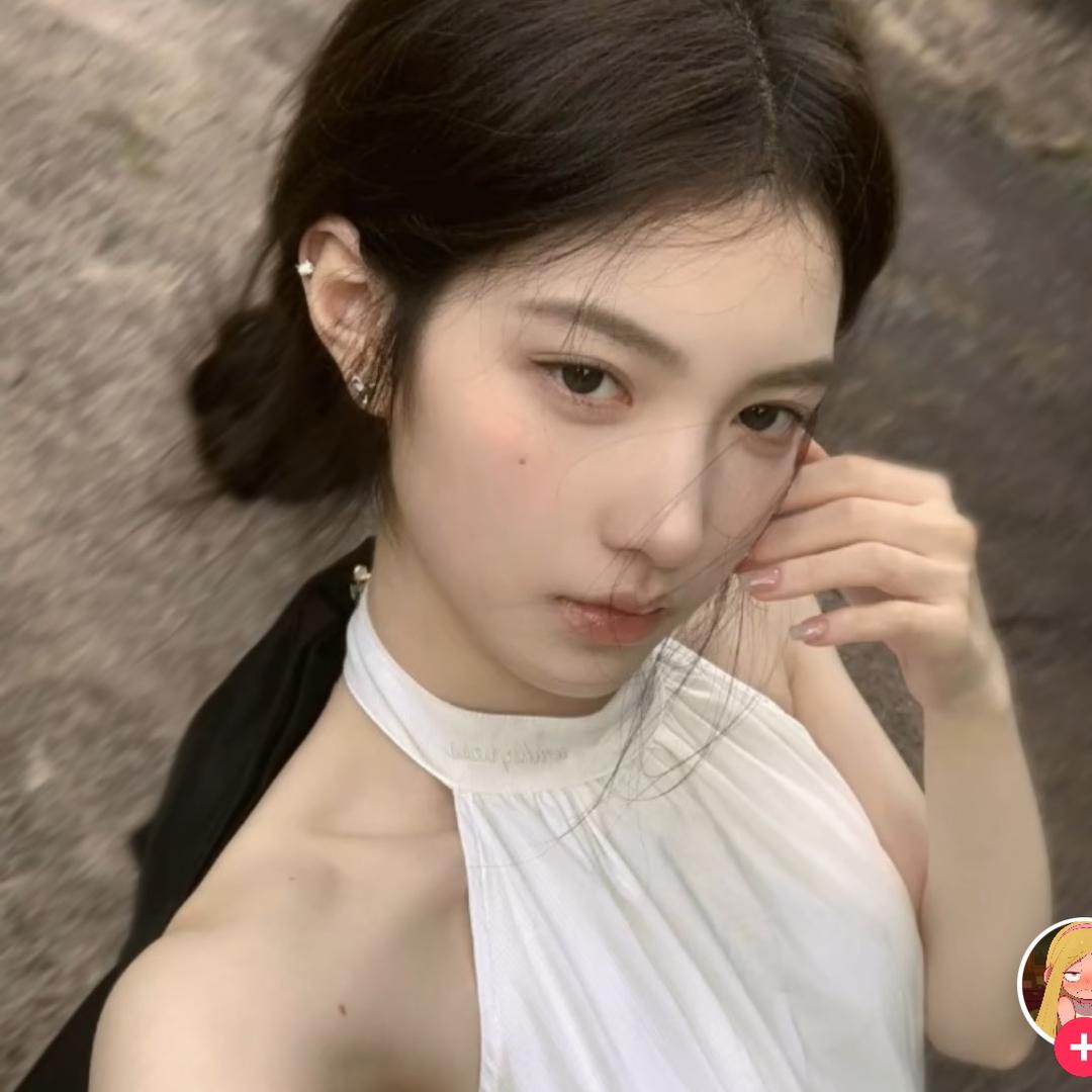 亻圭