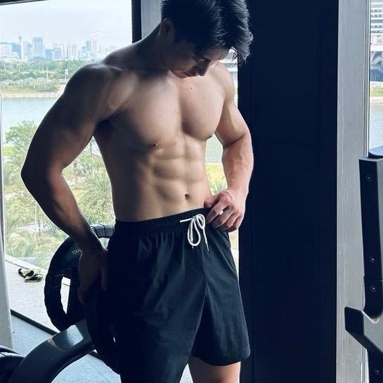 江江不健身