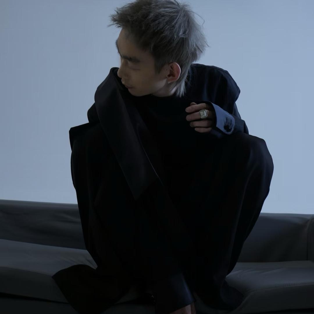 🧑🏻‍🌾  W ⁵     33。