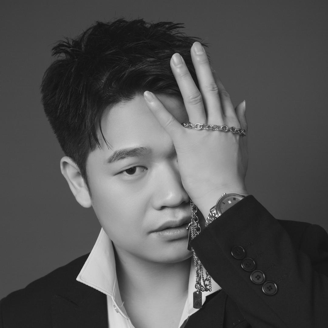 擅变风格男发研修