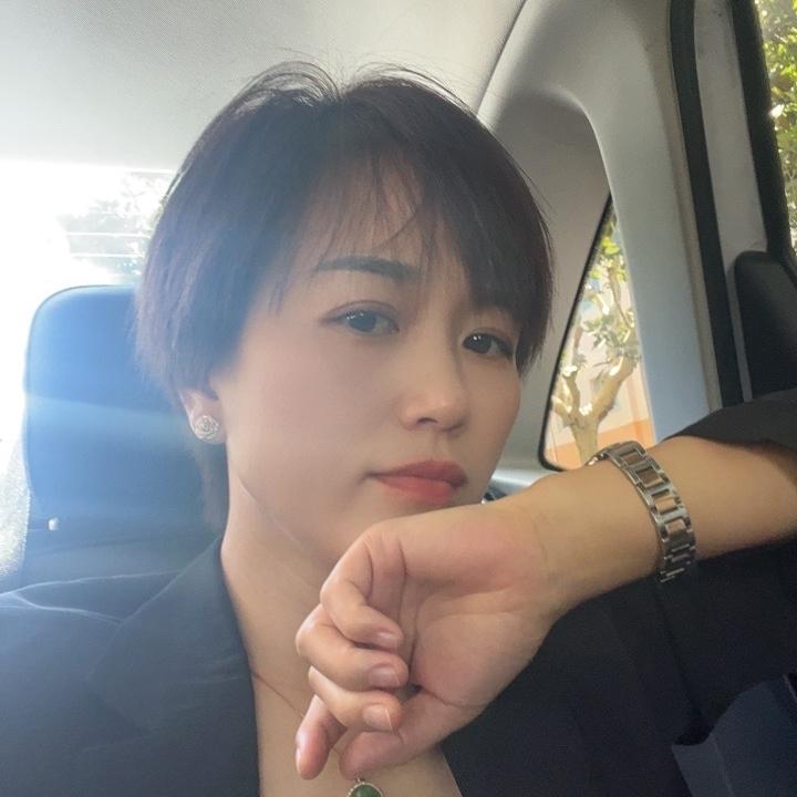 吉露制衣厂