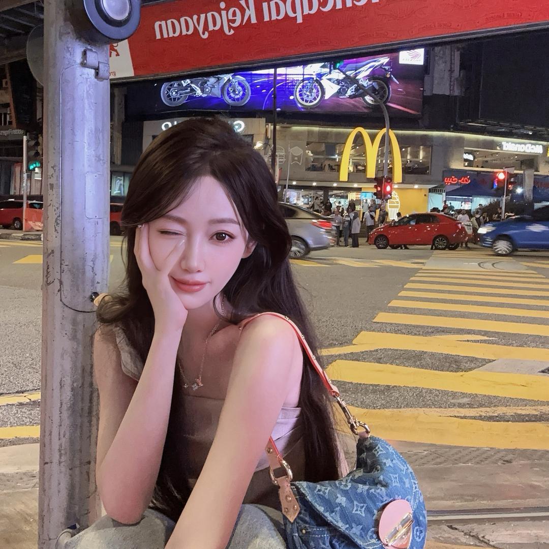 阿珂  -