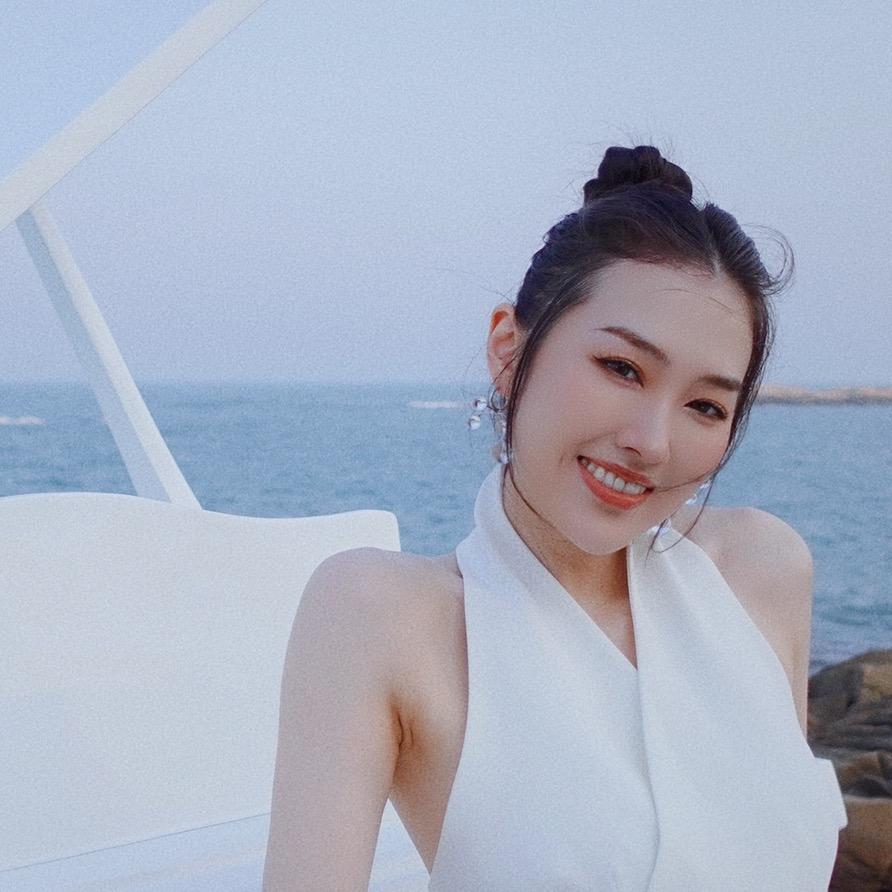 霹雳秋秋子