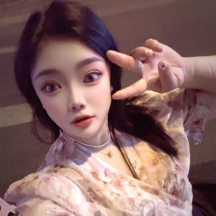 仁怀化妆师容容