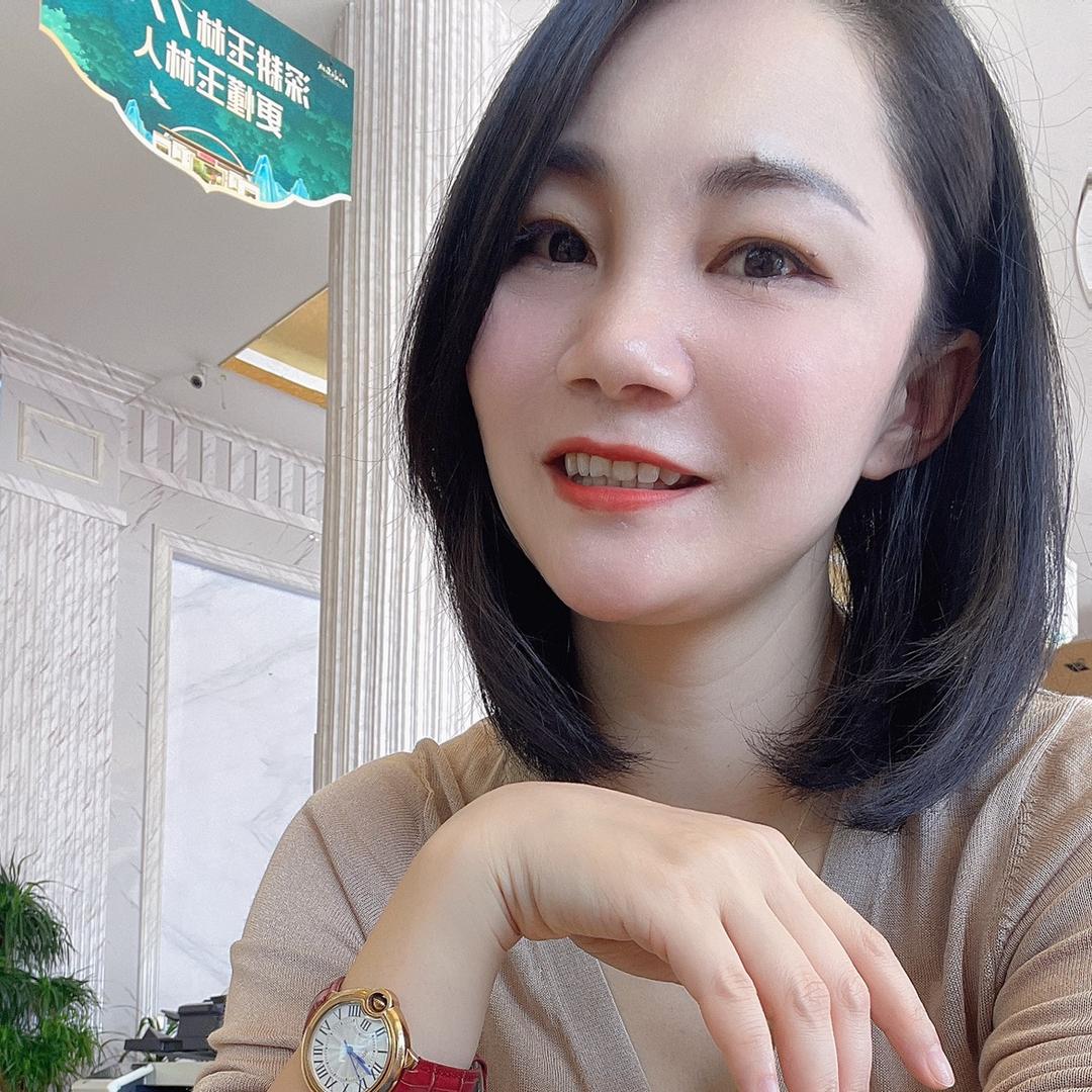 跑工地的老板娘