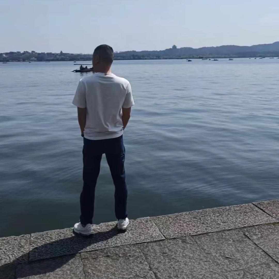壹个卟劉