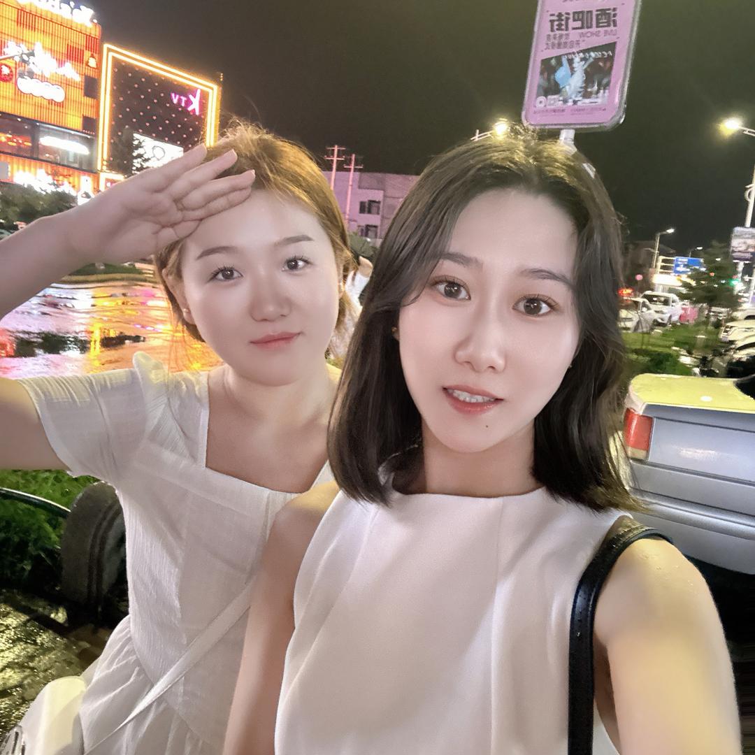 小姐妹女装集合店