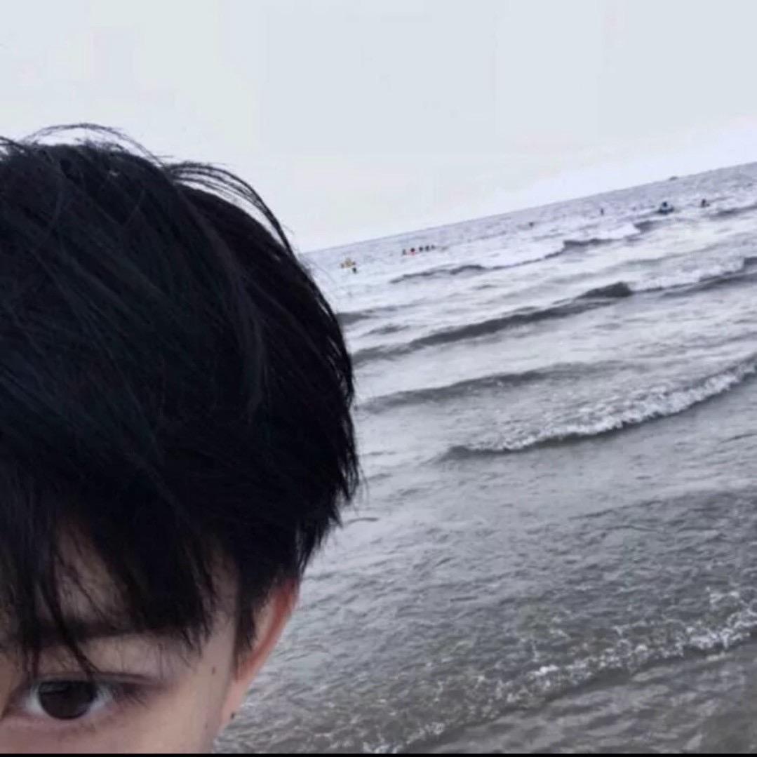 ￴ 吾极泰否.