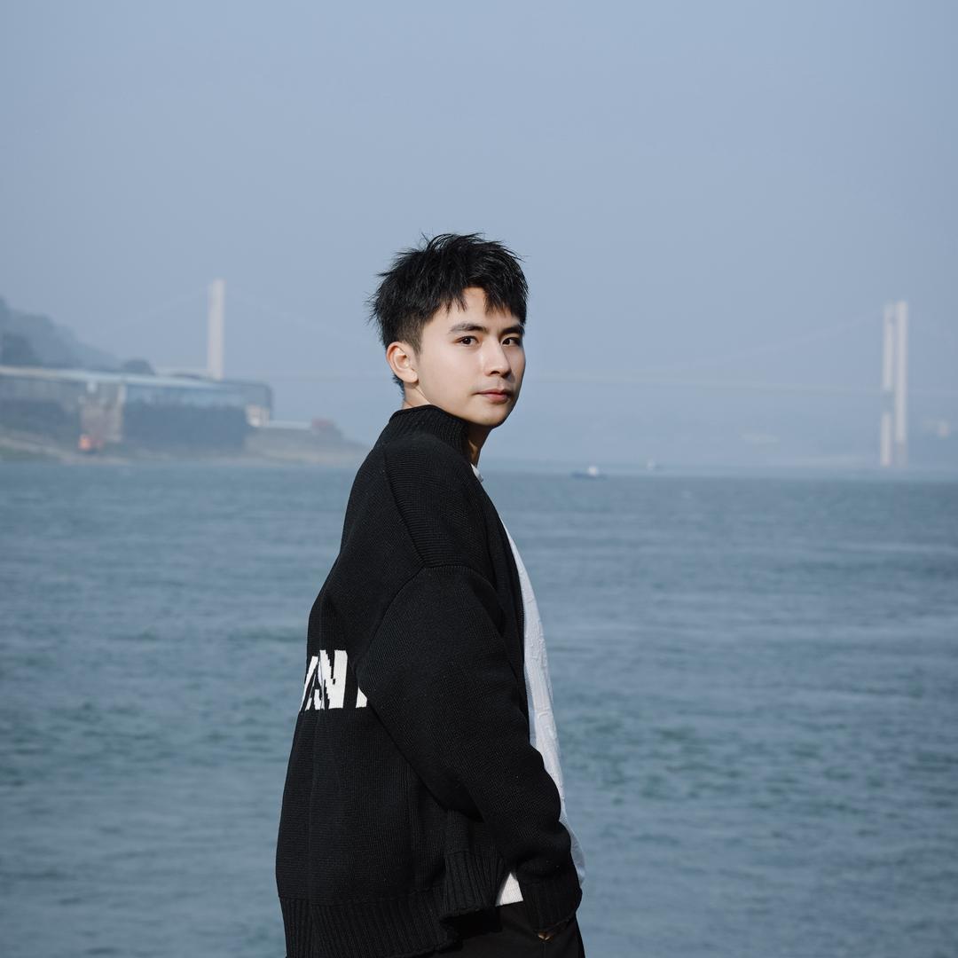 张铭鑫