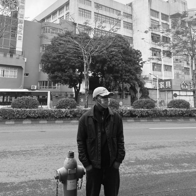 我们只是，生存下来