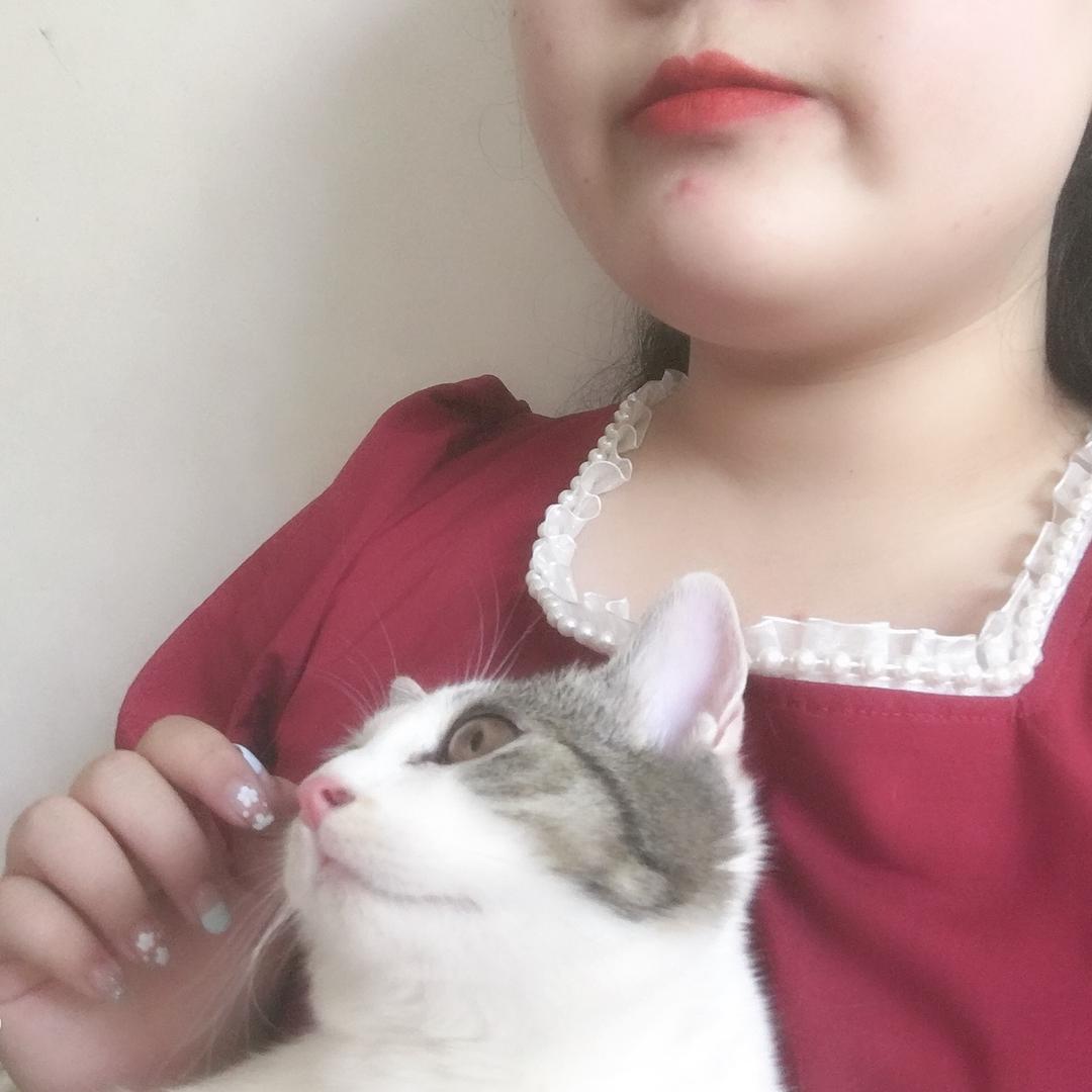 奶茶有汗脚