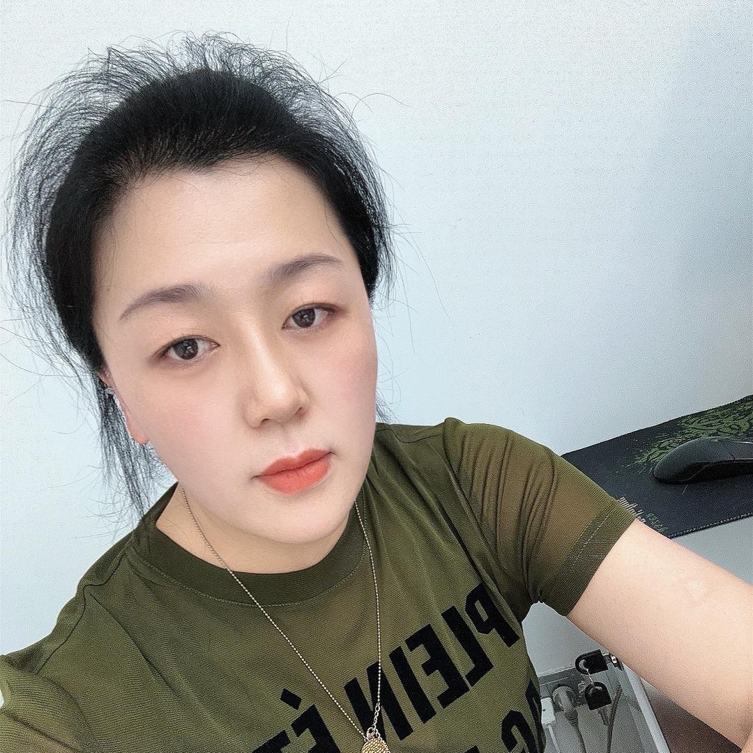 娜