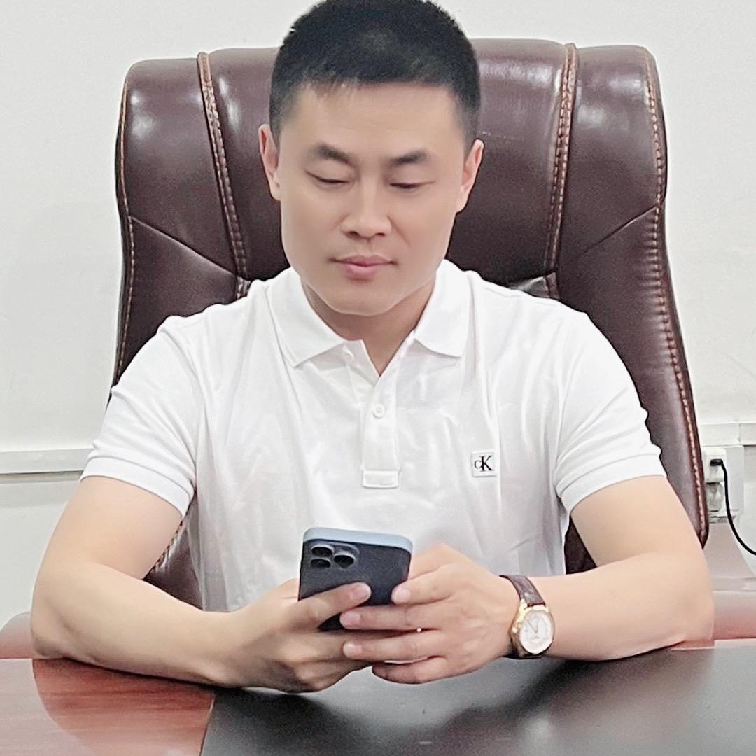 鞍山鑫桥汽车