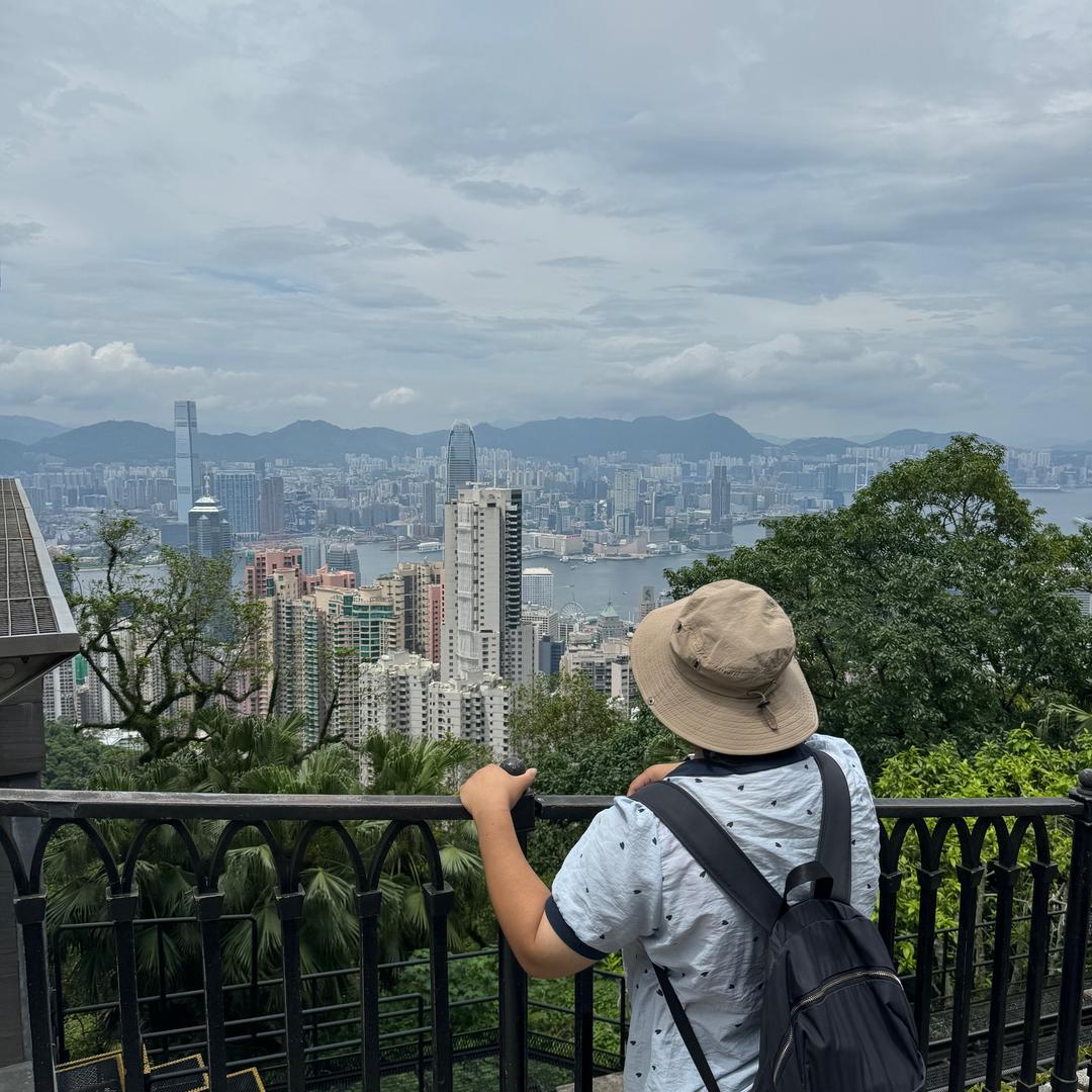 做一个有光的人