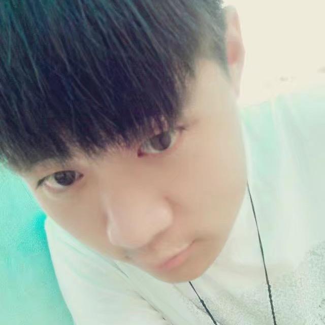 月光下的小孩