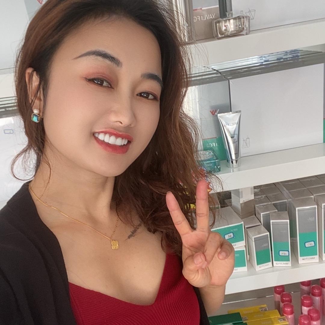贩卖美丽的小婆娘