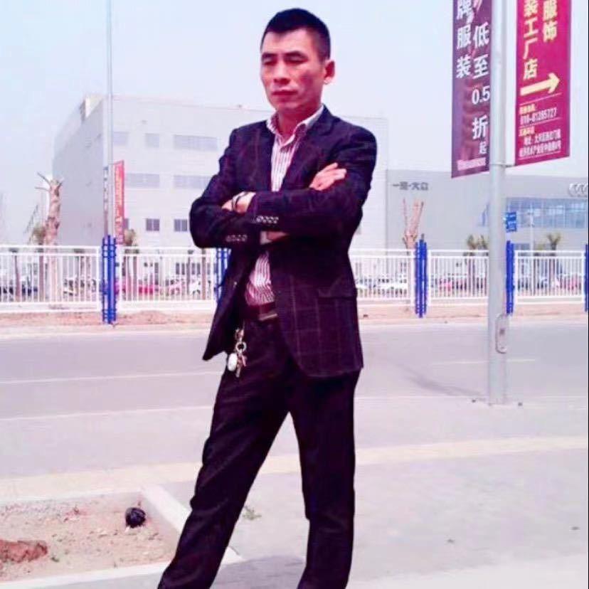 渭南珂美尚服饰有限公司(衣哥）