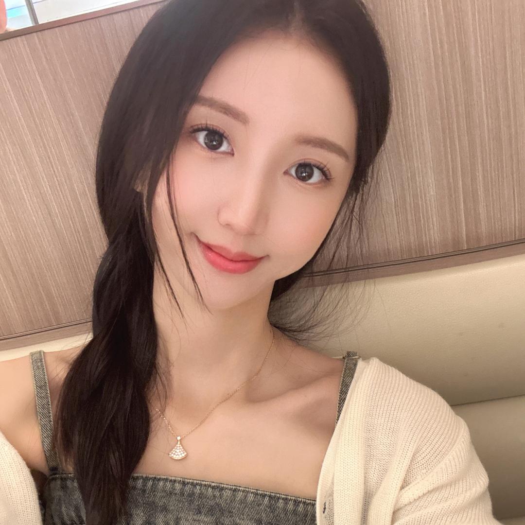 小小尤姬