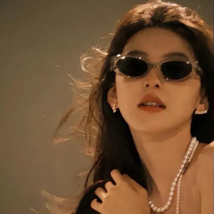 今天翻牌哪只包