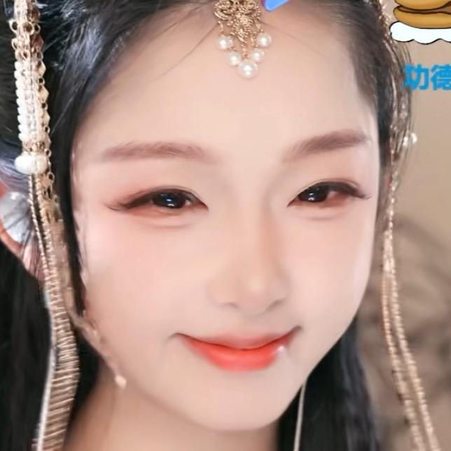 小金逗“休息中-可关注群消息”