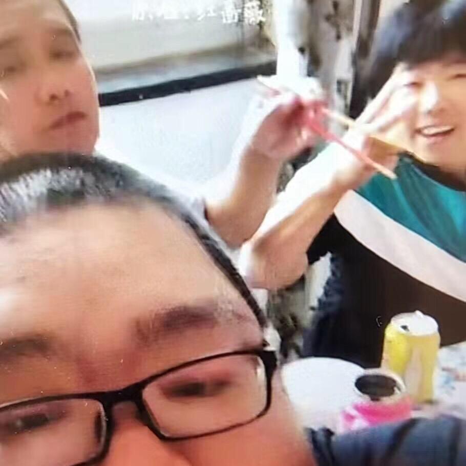 闻味儿哥请叫我胖子妈妈