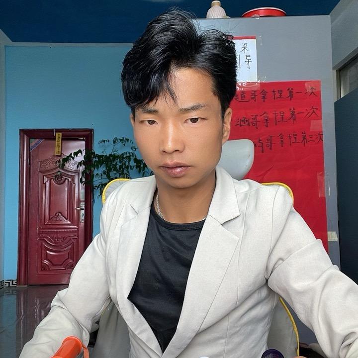 龙哥