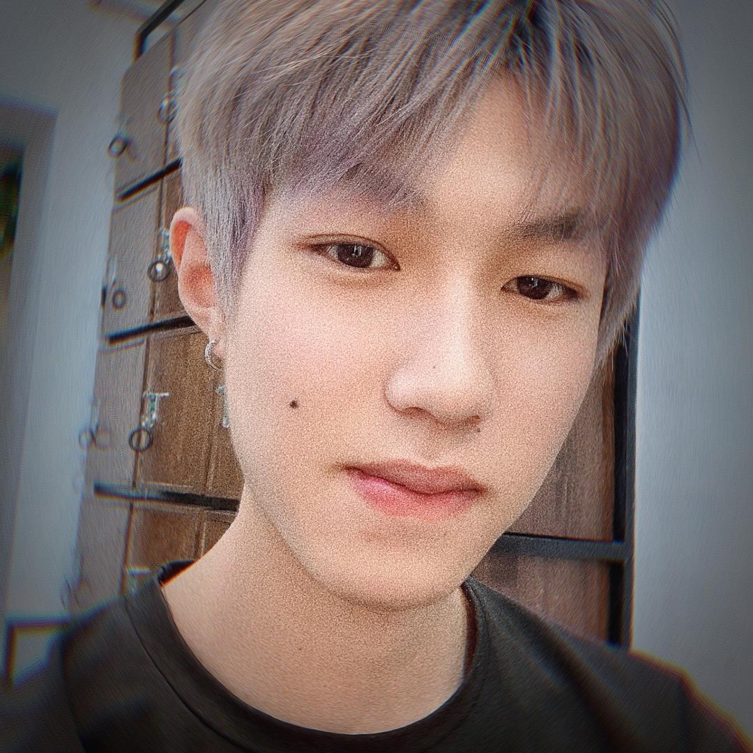 赛文（SEVEn）、