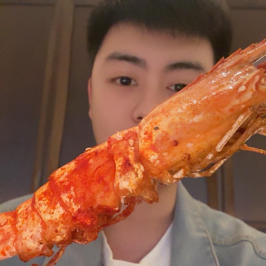叶小跳