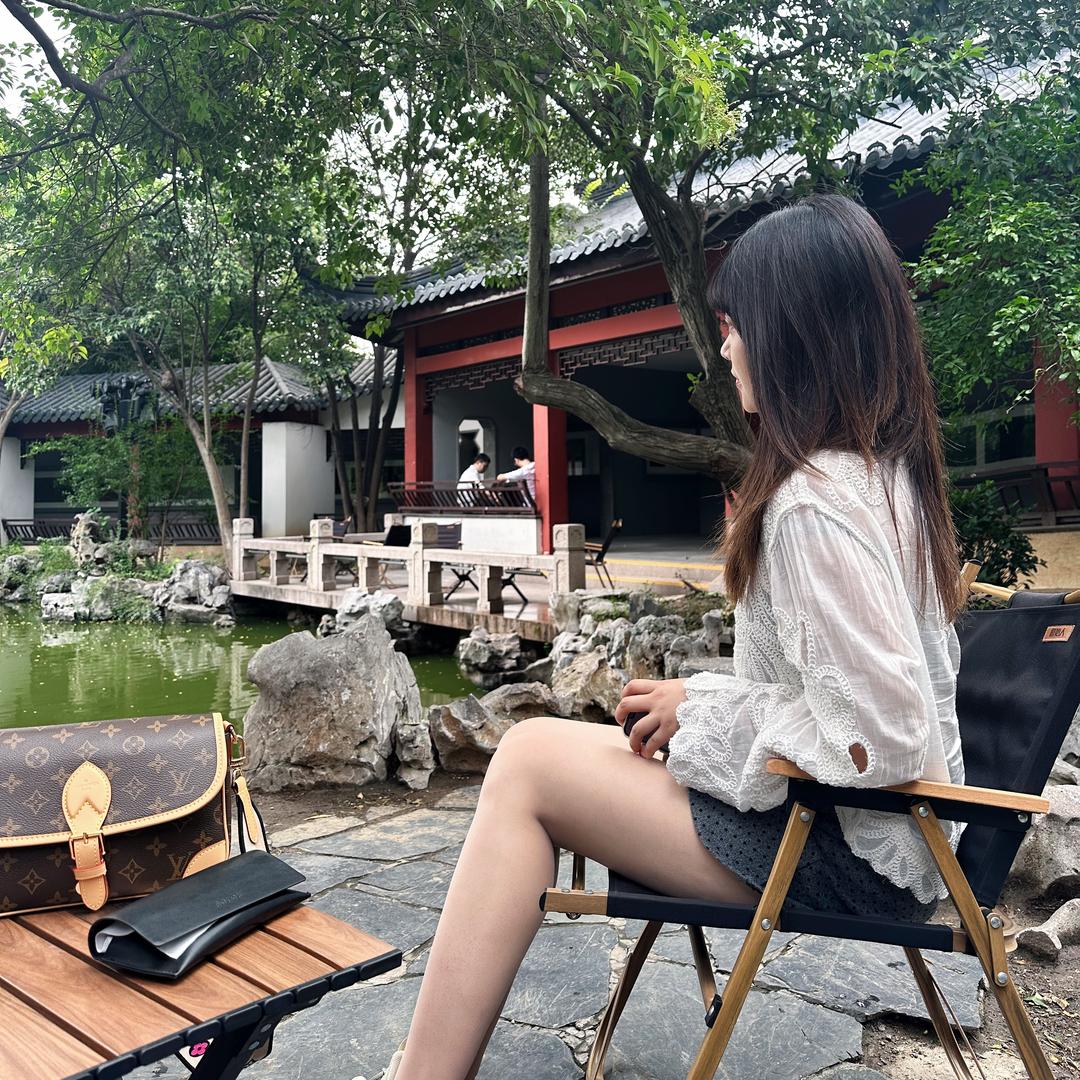 净悦