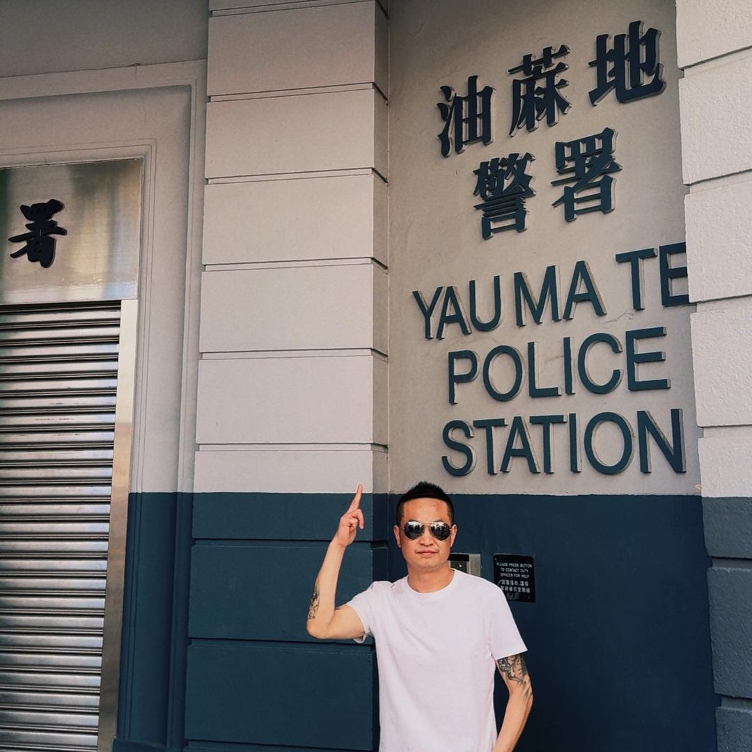 忧郁华哥