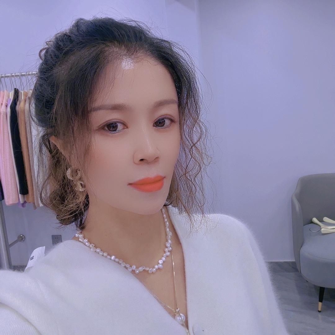 EO轻奢女装店