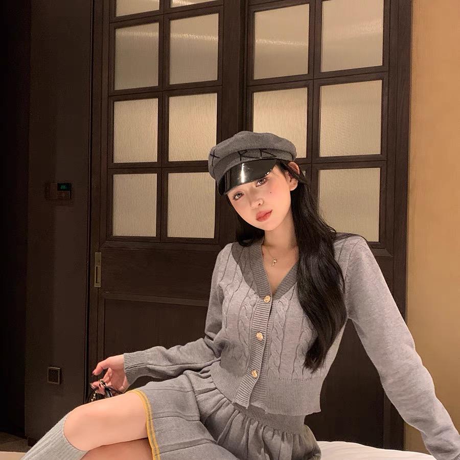 七月米奇小个子时尚气质女装